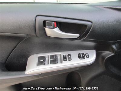 2012 Toyota Camry SE   - Photo 7 - Mishawaka, IN 46545
