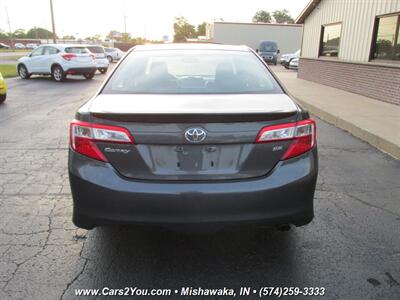 2012 Toyota Camry SE   - Photo 4 - Mishawaka, IN 46545