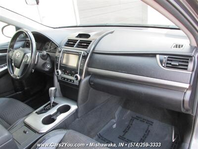 2012 Toyota Camry SE   - Photo 15 - Mishawaka, IN 46545