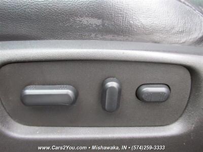 2013 Ford Explorer XLT 4x4   - Photo 12 - Mishawaka, IN 46545