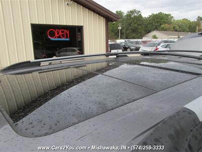 2013 Ford Explorer XLT 4x4   - Photo 8 - Mishawaka, IN 46545