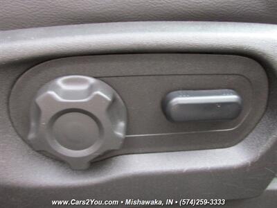2013 Ford Explorer XLT 4x4   - Photo 20 - Mishawaka, IN 46545