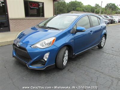 2017 Toyota Prius Hybrid   - Photo 3 - Mishawaka, IN 46545