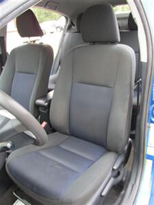 2017 Toyota Prius Hybrid   - Photo 11 - Mishawaka, IN 46545