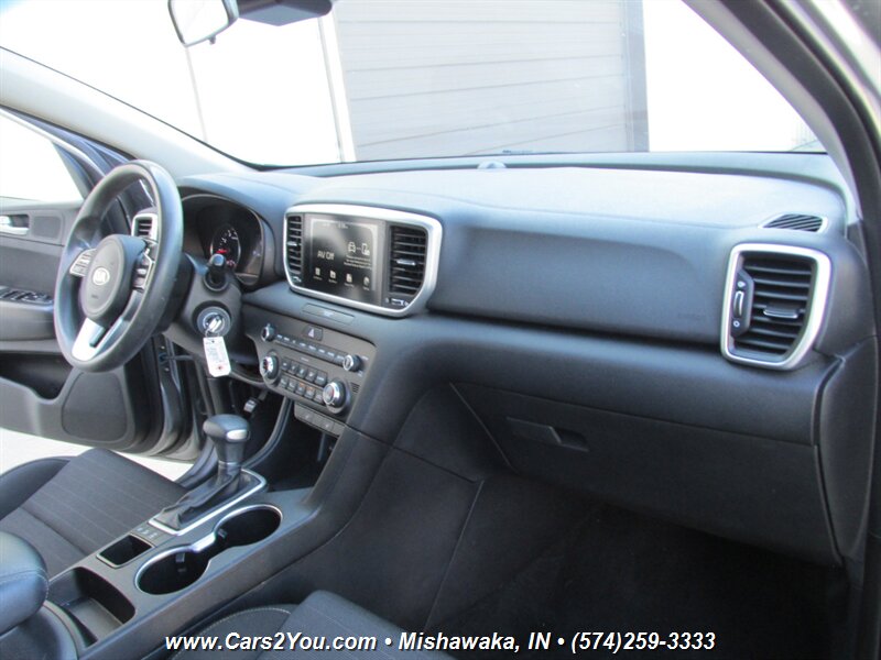 2020 Kia Sportage LX 4x4 - Photo 21 - Mishawaka, IN 46545