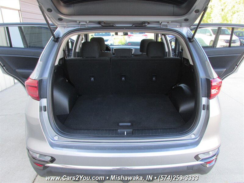 2020 Kia Sportage LX 4x4 - Photo 16 - Mishawaka, IN 46545