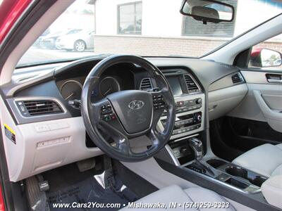 2016 Hyundai SONATA Sport   - Photo 11 - Mishawaka, IN 46545