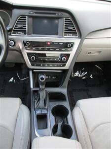 2016 Hyundai SONATA Sport   - Photo 26 - Mishawaka, IN 46545