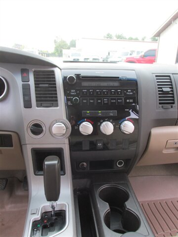 2008 Toyota Tundra 4x4 Double Cab - Photo 23 - Mishawaka, IN 46545