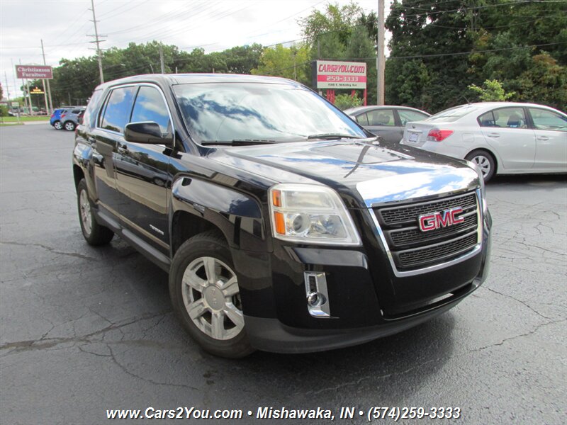 2015 GMC Terrain SLE AWD - Photo 1 - Mishawaka, IN 46545