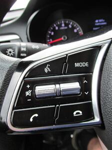 2020 Kia Optima LX   - Photo 12 - Mishawaka, IN 46545