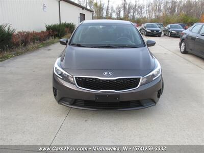 2018 Kia Forte LX   - Photo 2 - Mishawaka, IN 46545