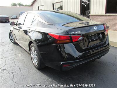 2020 Nissan Altima 2.5 S   - Photo 4 - Mishawaka, IN 46545