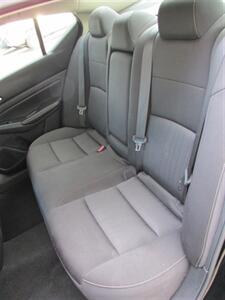 2020 Nissan Altima 2.5 S   - Photo 12 - Mishawaka, IN 46545