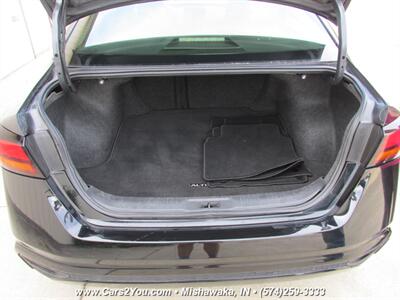 2020 Nissan Altima 2.5 S   - Photo 13 - Mishawaka, IN 46545