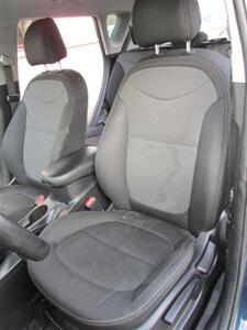 2017 Kia Soul +   - Photo 10 - Mishawaka, IN 46545