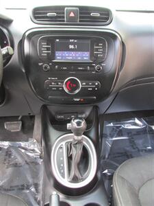 2017 Kia Soul +   - Photo 20 - Mishawaka, IN 46545