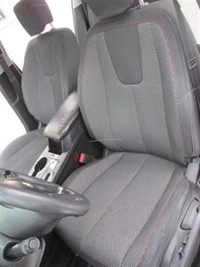 2017 Chevrolet Equinox LS   - Photo 11 - Mishawaka, IN 46545