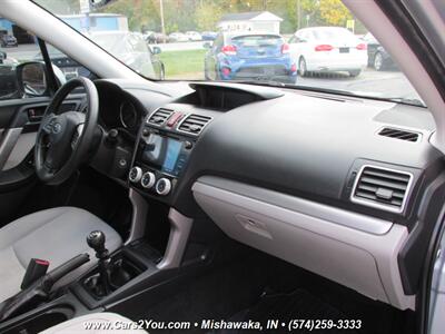 2016 Subaru Forester 2.5i Premium AWD   - Photo 18 - Mishawaka, IN 46545