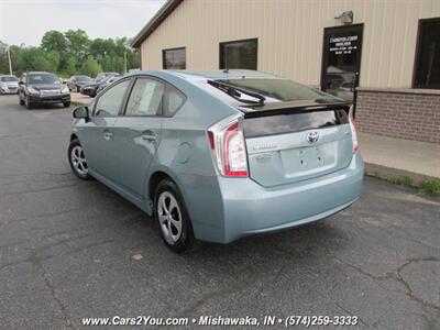 2014 Toyota Prius Hybrid Electric   - Photo 3 - Mishawaka, IN 46545