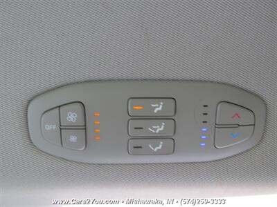 2017 Kia Sedona LX Plus   - Photo 39 - Mishawaka, IN 46545