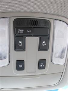 2017 Kia Sedona LX Plus   - Photo 38 - Mishawaka, IN 46545