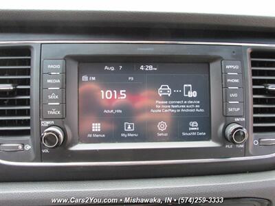 2017 Kia Sedona LX Plus   - Photo 30 - Mishawaka, IN 46545