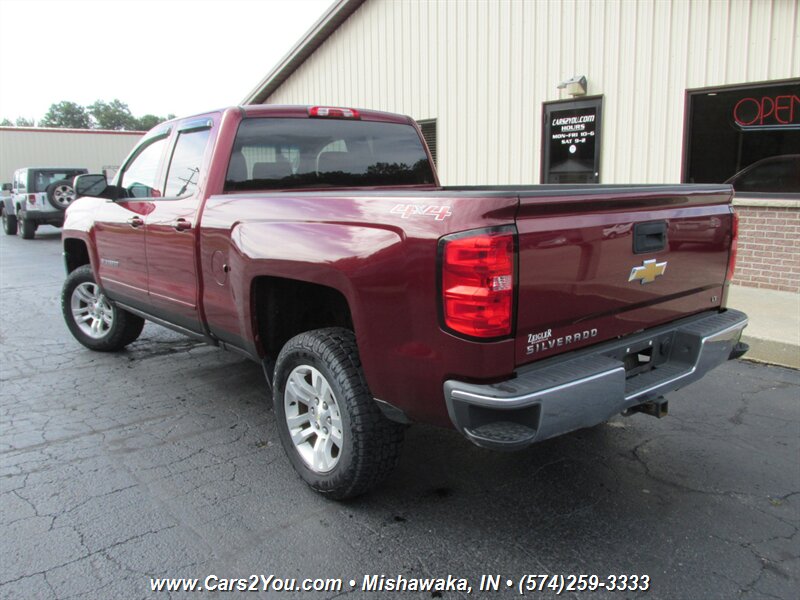 2017 Chevrolet Silverado 1500 LT 4x4 - Photo 4 - Mishawaka, IN 46545