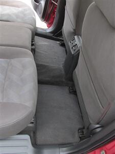 2016 Nissan Rogue S   - Photo 18 - Mishawaka, IN 46545
