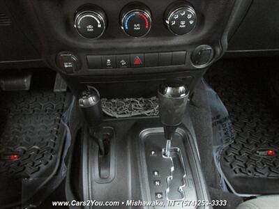 2012 Jeep Wrangler Sport 4x4   - Photo 12 - Mishawaka, IN 46545