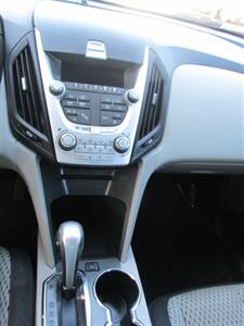 2015 Chevrolet Equinox LS   - Photo 14 - Mishawaka, IN 46545