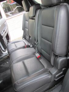 2013 Ford Explorer Limited 4x4   - Photo 13 - Mishawaka, IN 46545