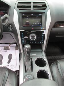 2013 Ford Explorer Limited 4x4   - Photo 27 - Mishawaka, IN 46545