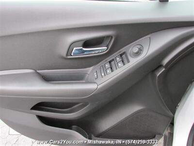 2020 Chevrolet Trax LT 4x4   - Photo 9 - Mishawaka, IN 46545