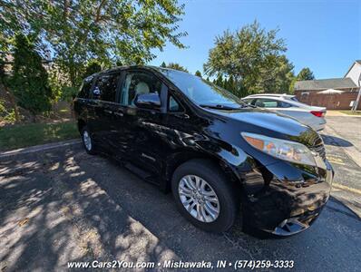 2013 Toyota Sienna XLE Braun Ability Ramp Van   - Photo 2 - Mishawaka, IN 46545