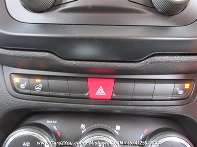 2017 Jeep Renegade Limited 4x4   - Photo 28 - Mishawaka, IN 46545