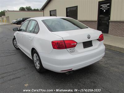 2014 Volkswagen Jetta S   - Photo 4 - Mishawaka, IN 46545