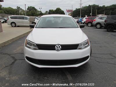 2014 Volkswagen Jetta S   - Photo 2 - Mishawaka, IN 46545