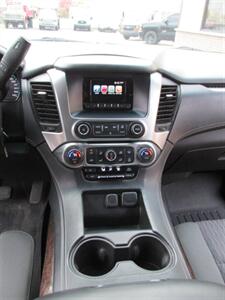 2015 Chevrolet Suburban LS 4x4 - Photo 28 - Mishawaka, IN 46545