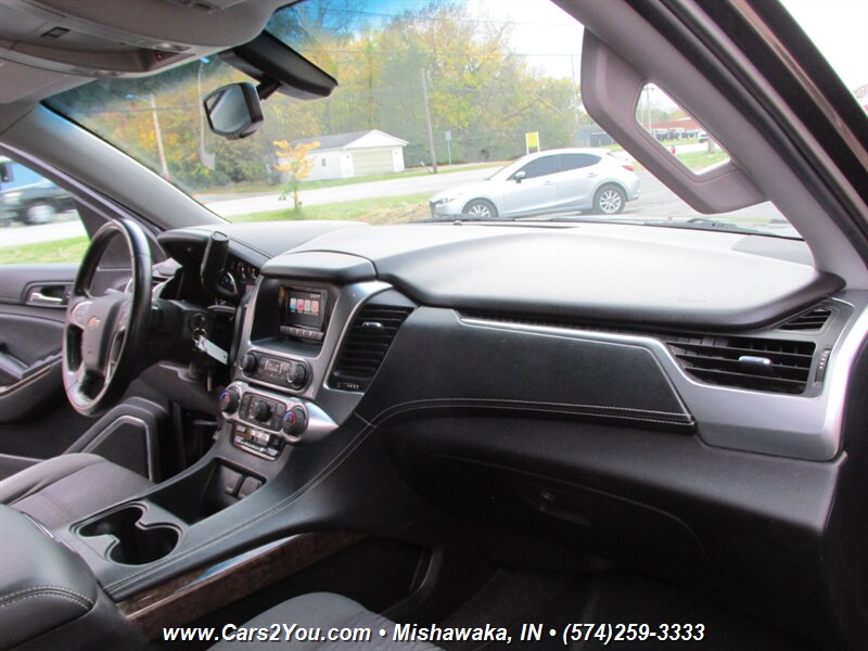 2015 Chevrolet Suburban LS 4x4 - Photo 21 - Mishawaka, IN 46545