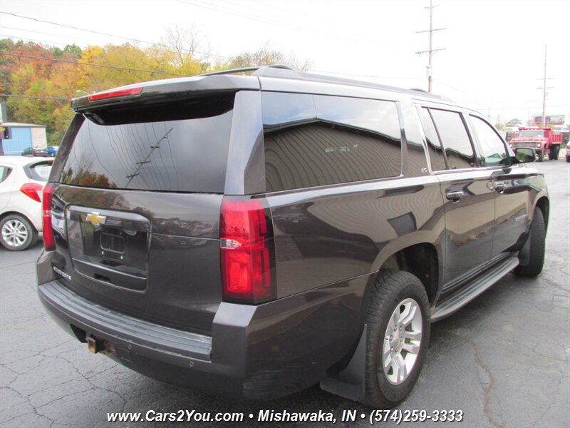 2015 Chevrolet Suburban LS 4x4 - Photo 6 - Mishawaka, IN 46545