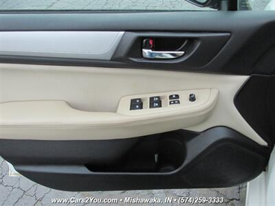 2016 Subaru Legacy 2.5i Premium AWD   - Photo 9 - Mishawaka, IN 46545