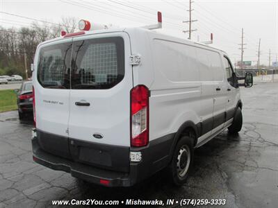 2018 Ford Transit 150 CARGO VAN   - Photo 6 - Mishawaka, IN 46545