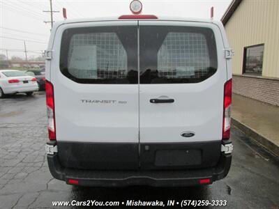 2018 Ford Transit 150 CARGO VAN   - Photo 5 - Mishawaka, IN 46545