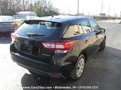 2018 Subaru Impreza 2.0i AWD   - Photo 5 - Mishawaka, IN 46545