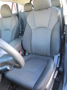 2018 Subaru Impreza 2.0i AWD   - Photo 9 - Mishawaka, IN 46545