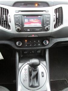 2015 Kia Sportage LX AWD   - Photo 24 - Mishawaka, IN 46545