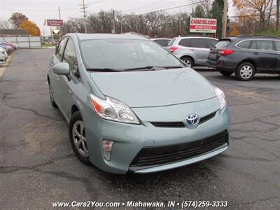 2015 Toyota Prius Hybrid Electric   - Photo 1 - Mishawaka, IN 46545