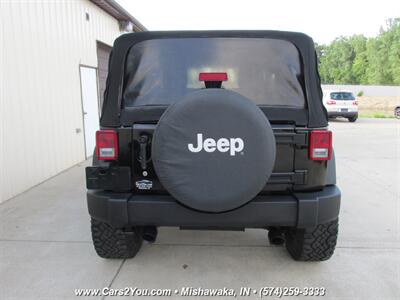 2016 Jeep Wrangler Sport 4x4   - Photo 5 - Mishawaka, IN 46545