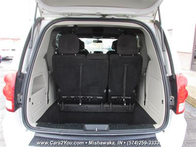 2015 Dodge Grand Caravan SE Plus   - Photo 14 - Mishawaka, IN 46545